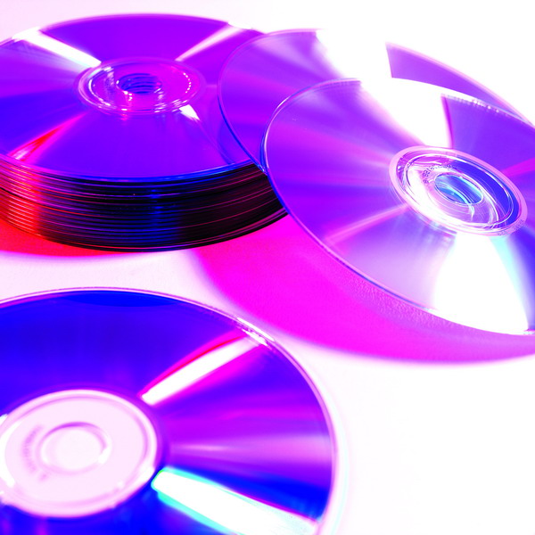 电脑资讯图片-科技图 琳琅满目 光碟 品种,科技