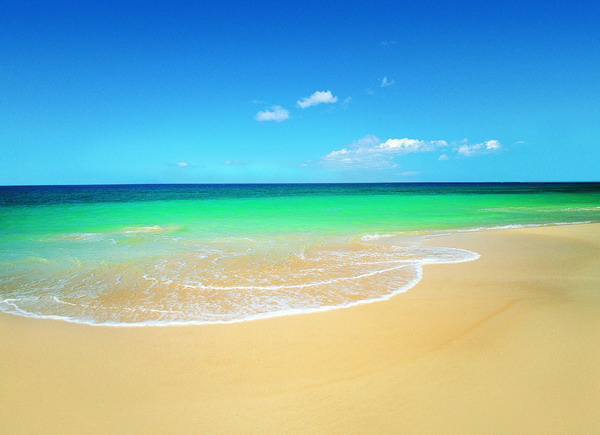 沙滩大海图片-自燃风景图 黄沙滩 潮水 绿水