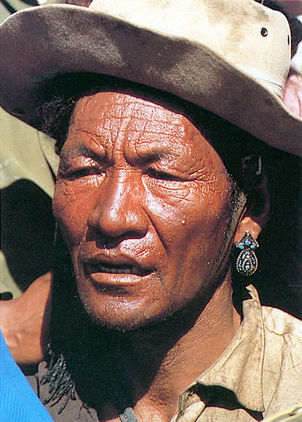 民族人物图片-中华图片图 皱纹 耳环 黝黑,中华