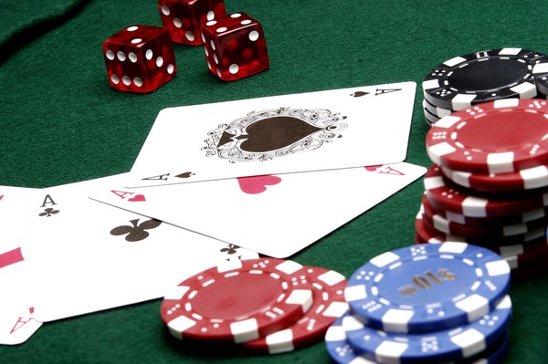 赌具图片-静物图 摆放 赌具 事物,静物,赌具