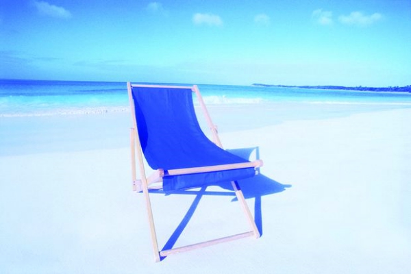 假日旅行图片-休闲度假图 太阳椅 海滨渡假 晴