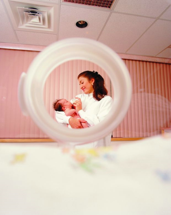 医学知识图片-医护人员图 母婴护理 哺乳 新生